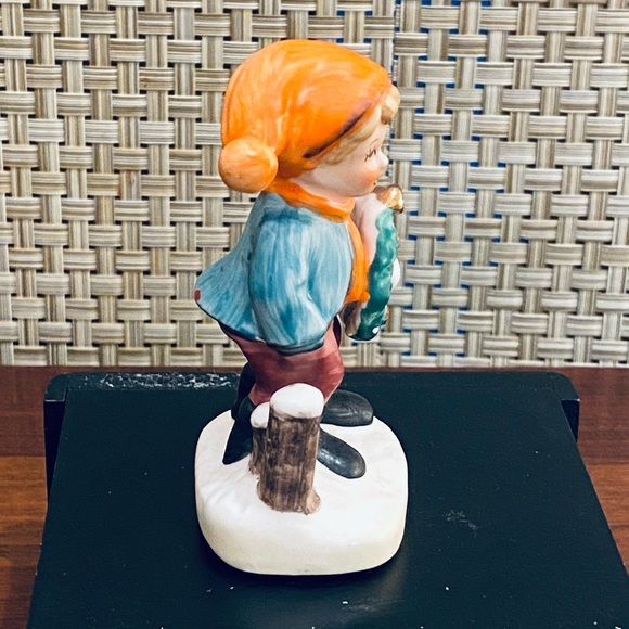 🎄🌟HP🌟VTG 1960-70s Porcelain Boy Christmas Figurine by Napcoware - Picture 3 of 7